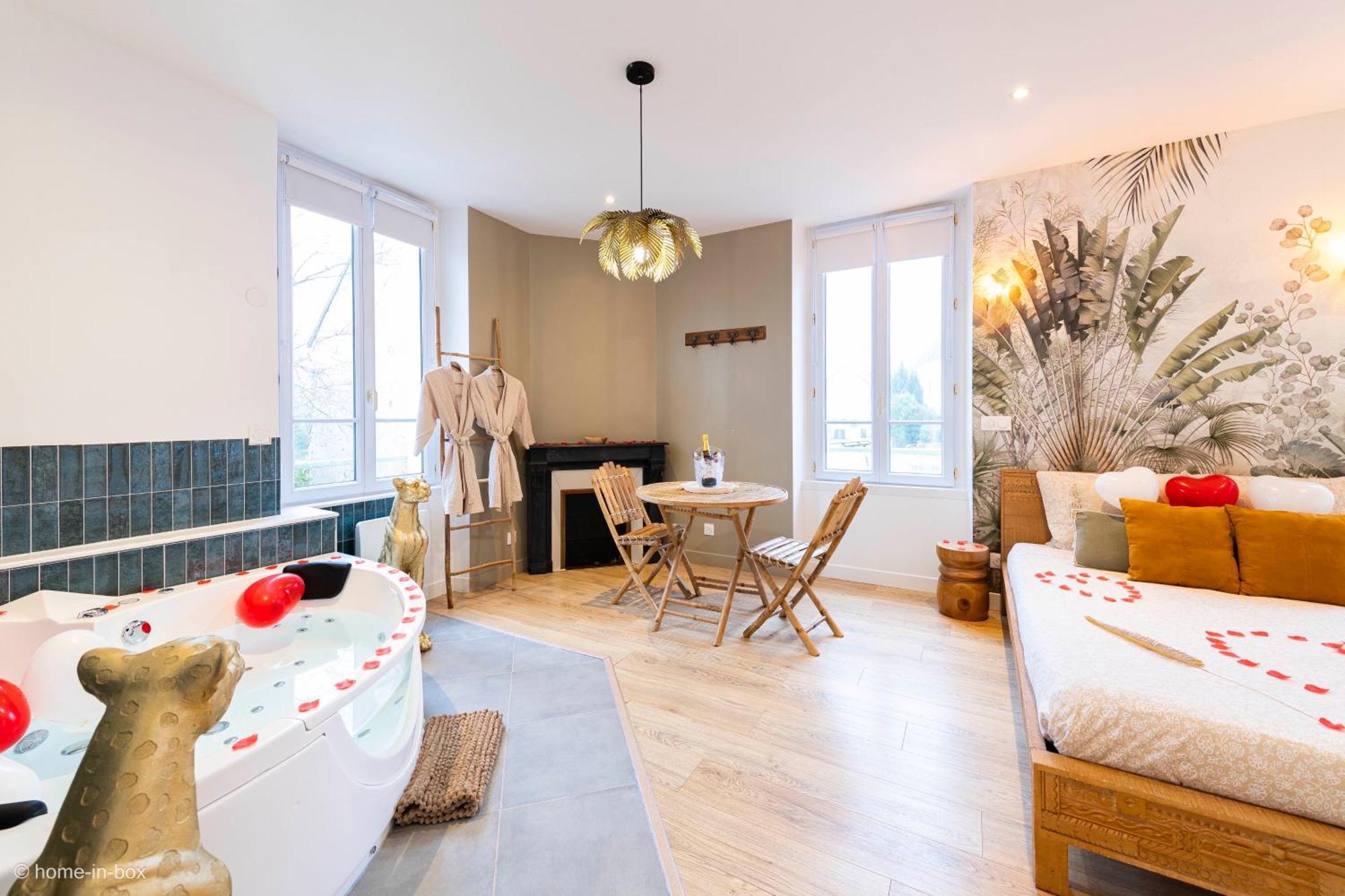 Le Nid D'Eliyah, Suites Avec Jacuzzi 15Min Disneyland Paris Nanteuil-les-Meaux ภายนอก รูปภาพ